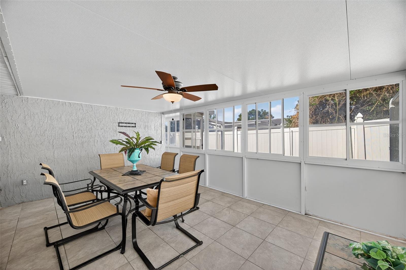 HILLANDALE - Residential