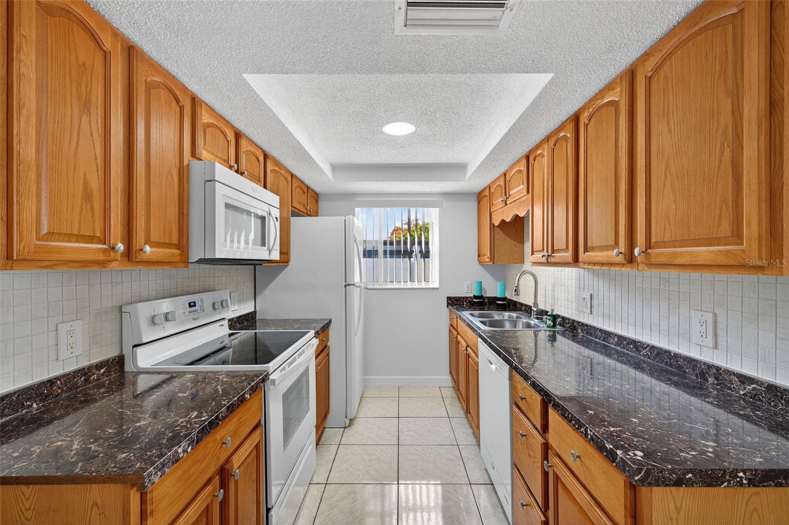 HILLANDALE - Residential