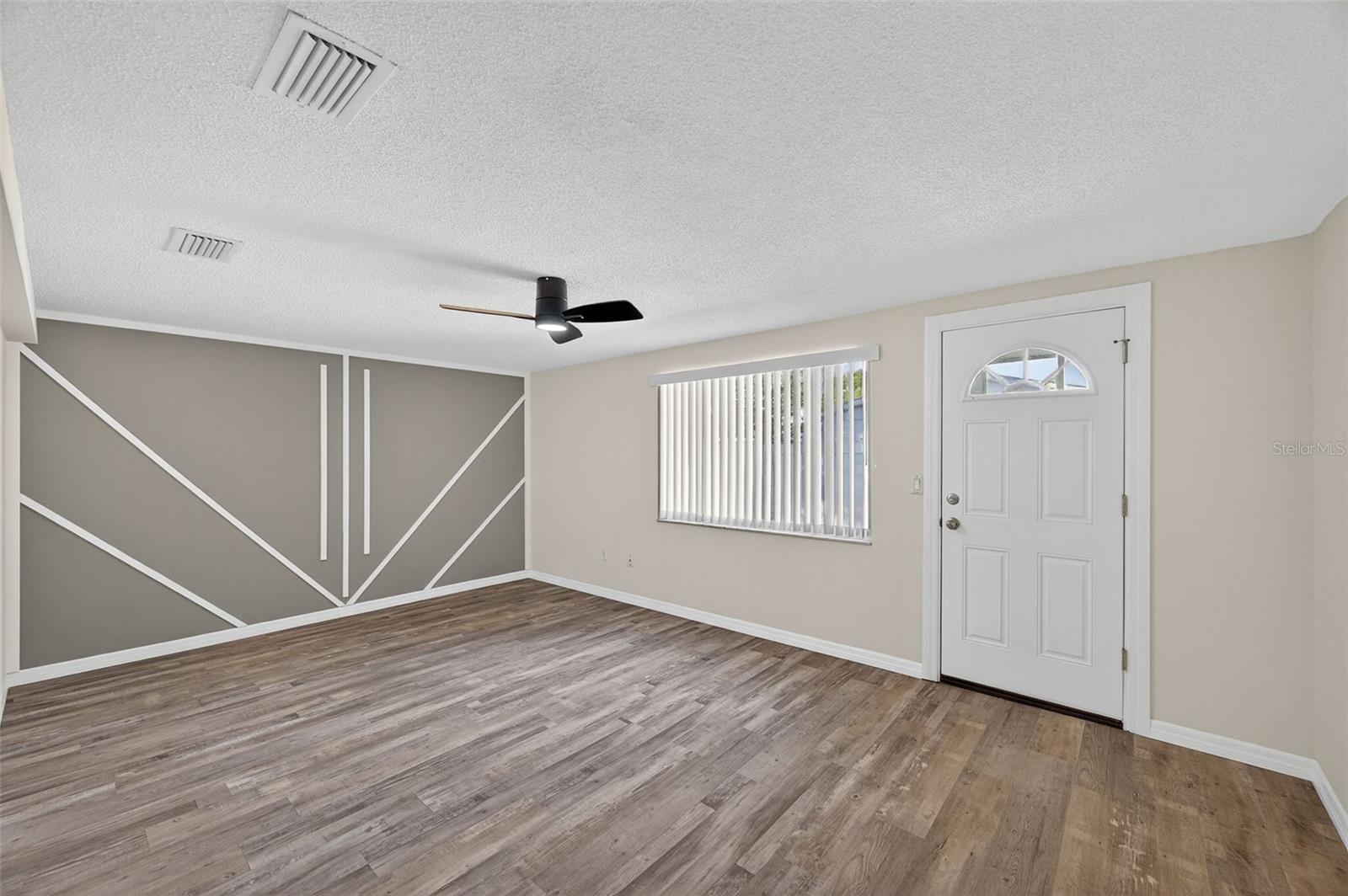 HILLANDALE - Residential