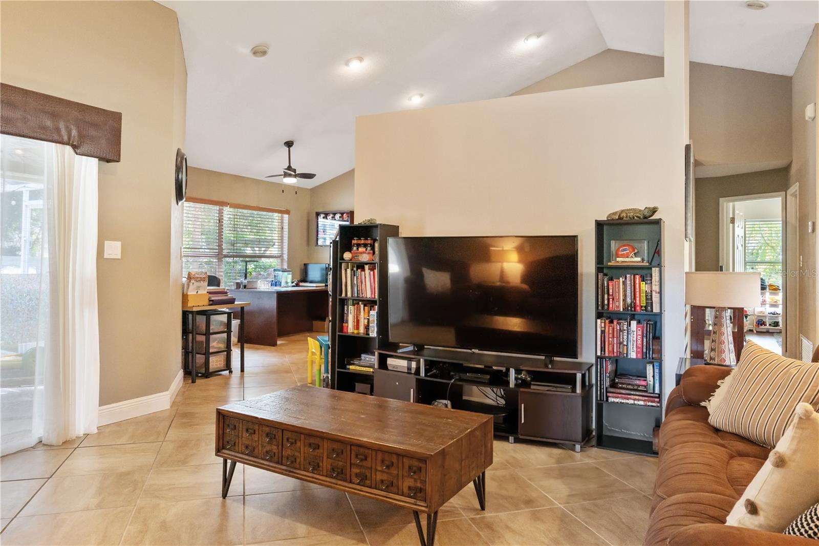 MINNEOLA LAKEWOOD RIDGE SUB - Residential