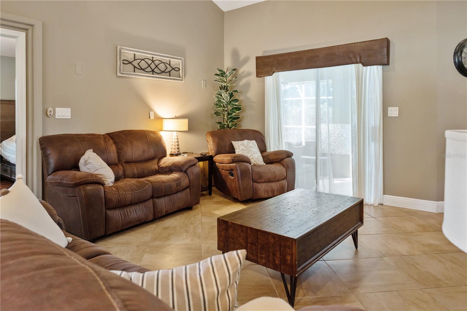 MINNEOLA LAKEWOOD RIDGE SUB - Residential