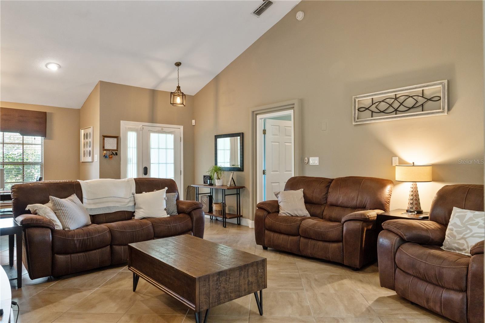 MINNEOLA LAKEWOOD RIDGE SUB - Residential