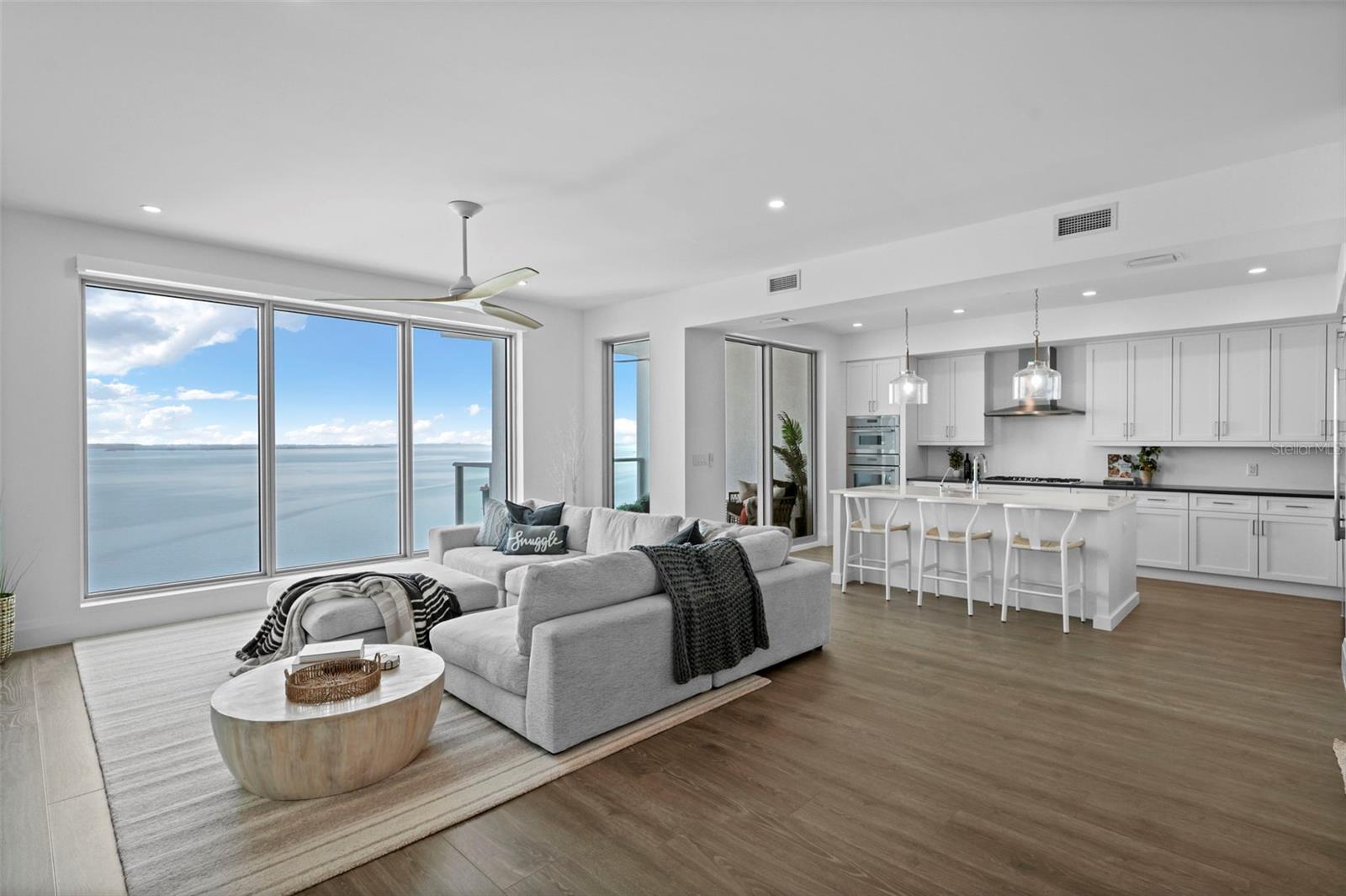 2910 W BARCELONA STREET 1902