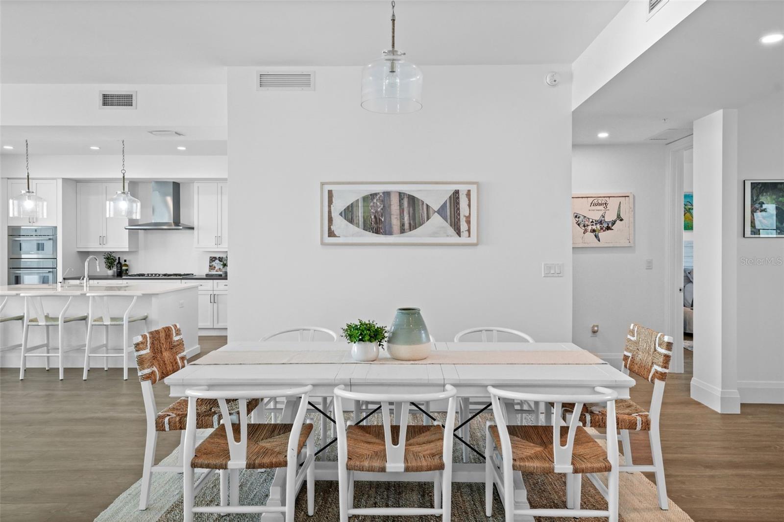 ALTURA BAYSHORE - Residential