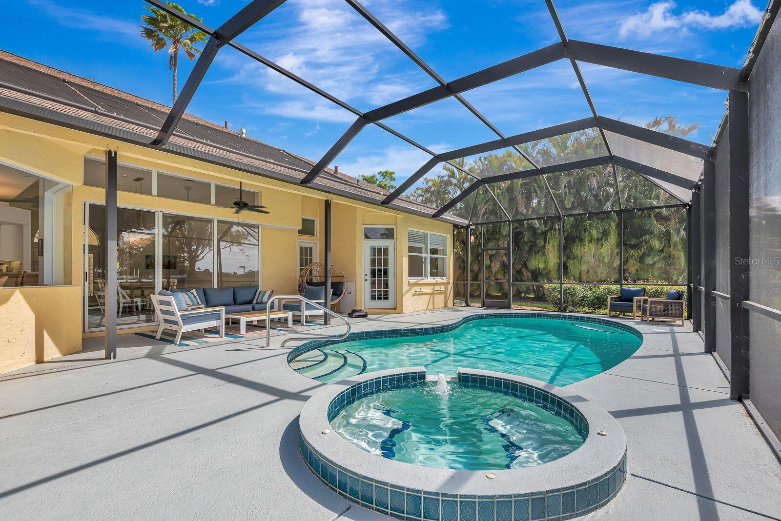 SERENOA - Residential