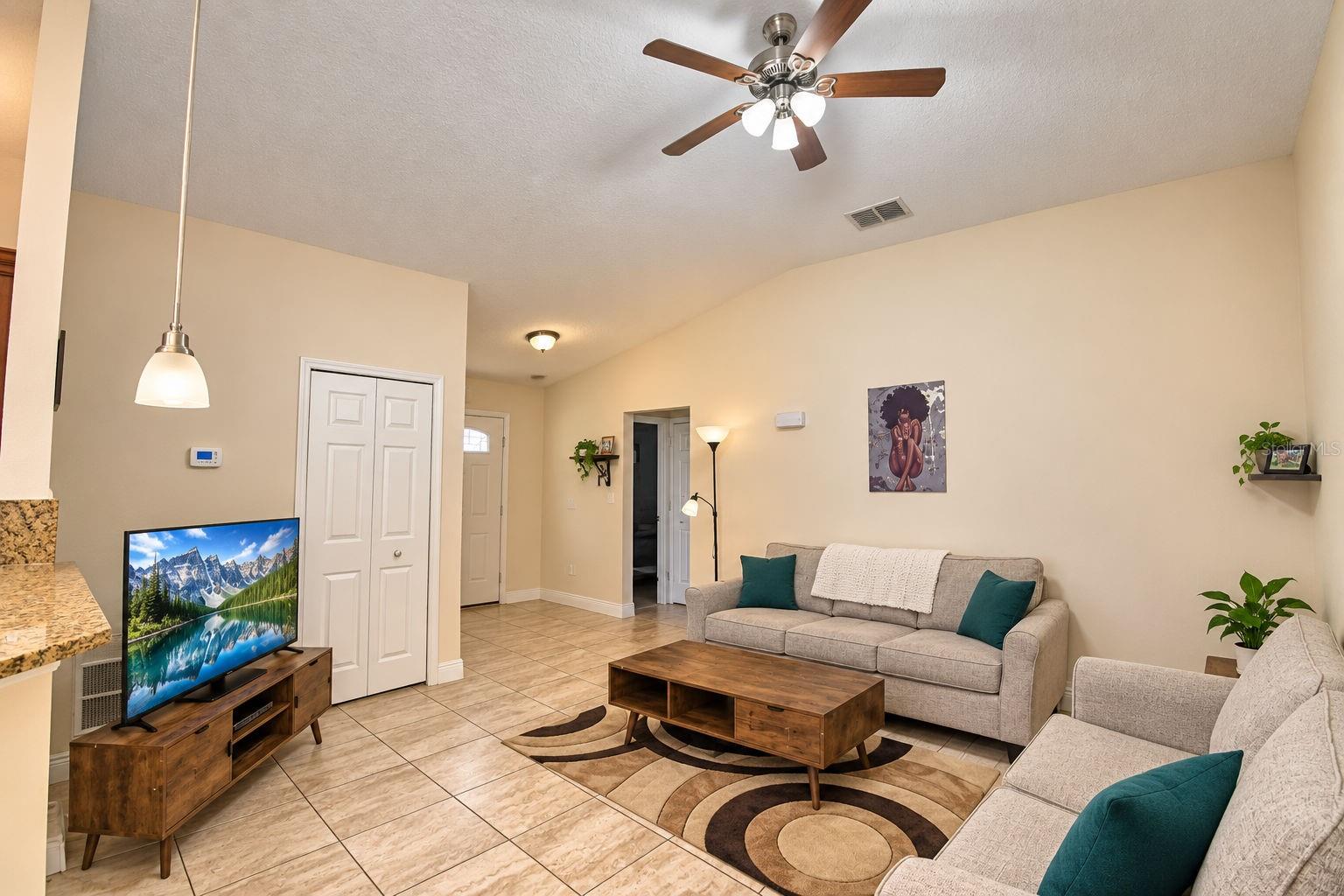 2128 ORCHID WAY