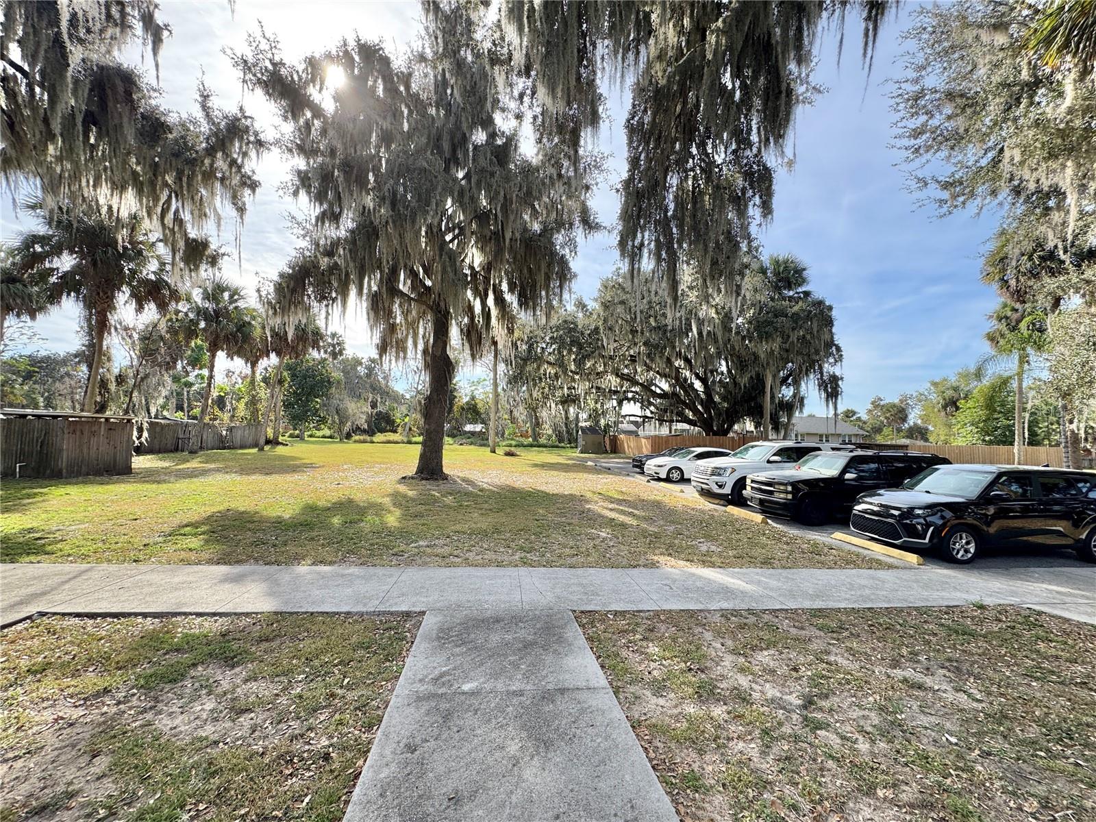 MOCKINGBIRD HILL - Residential Lease