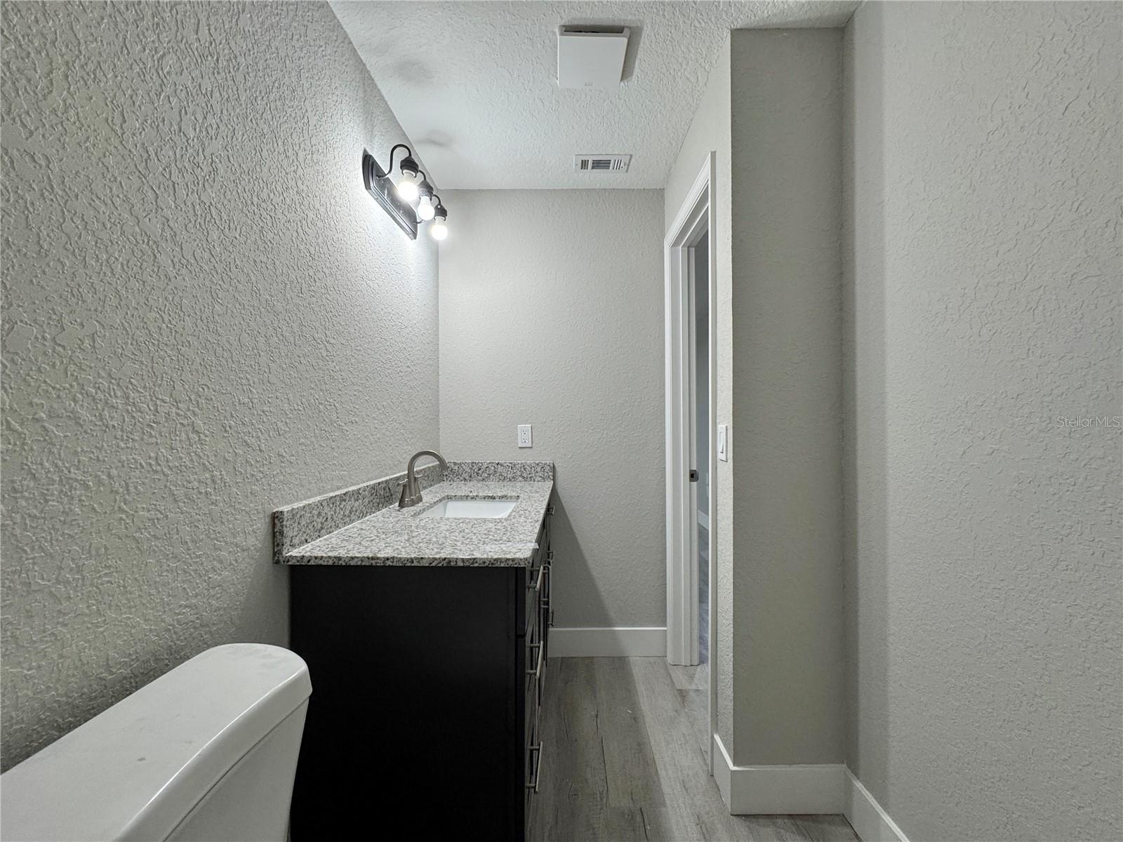 MOCKINGBIRD HILL - Residential Lease