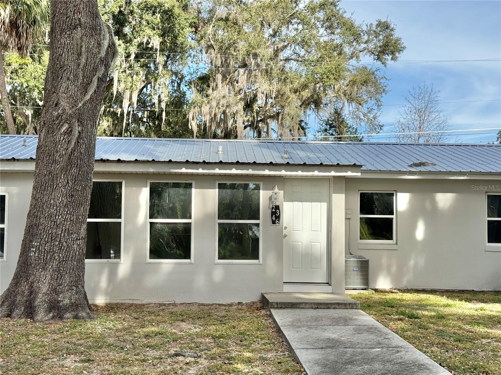 MOCKINGBIRD HILL - Residential Lease