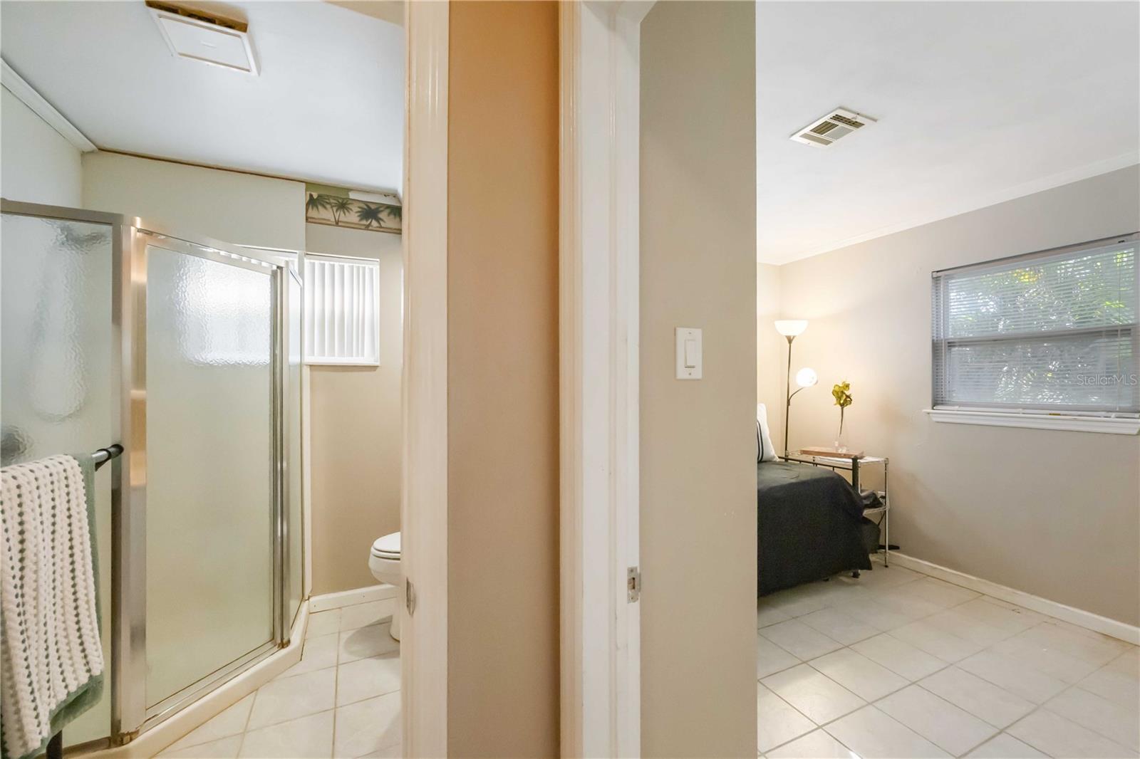 BEACH MANOR - Residential