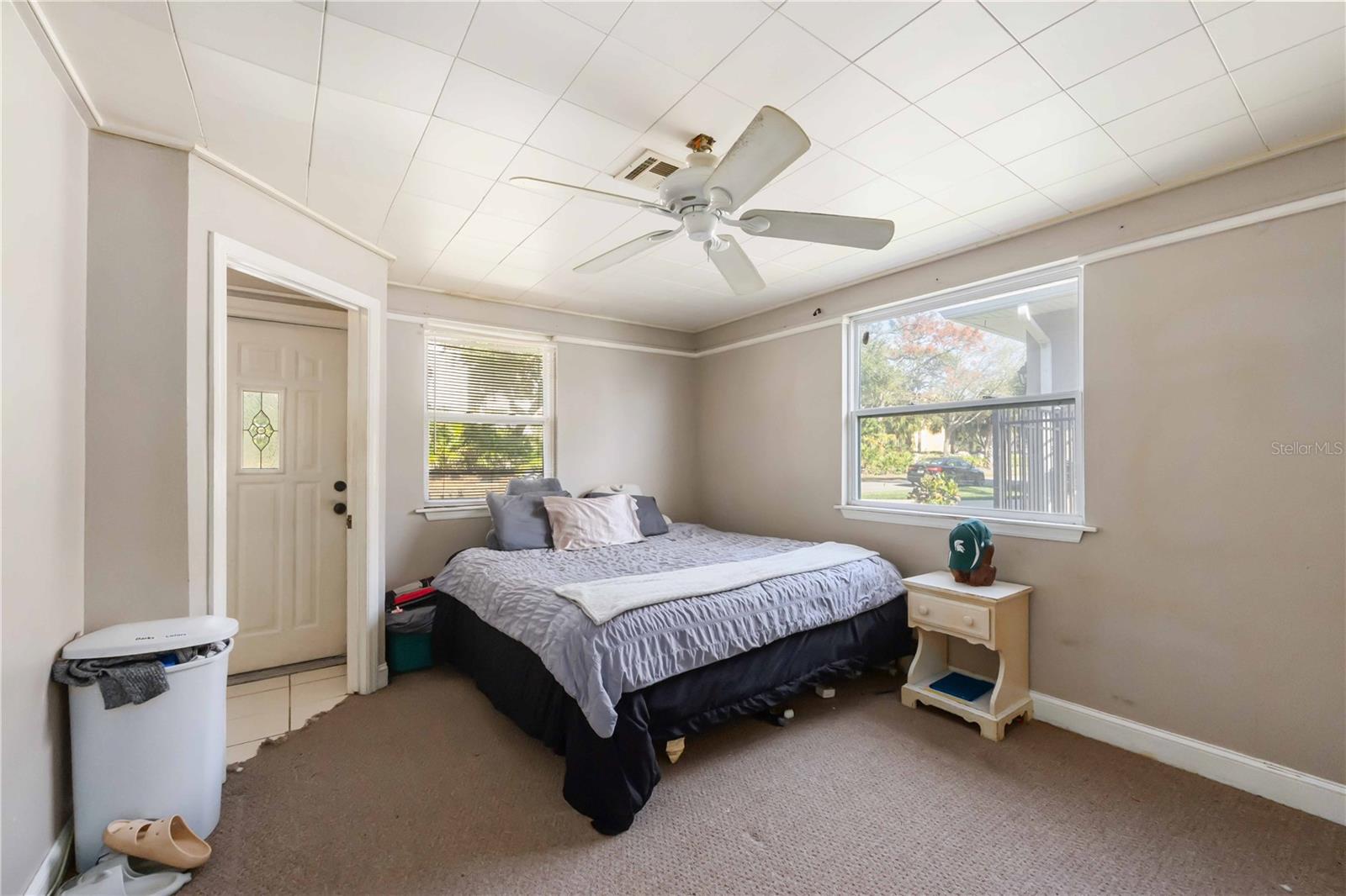 BEACH MANOR - Residential