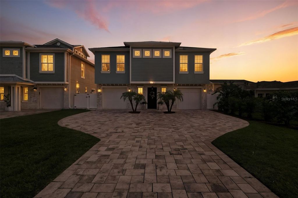 Photo of 406 Venetian Drive, Clearwater, FL 33755 (MLS # TB8409847)