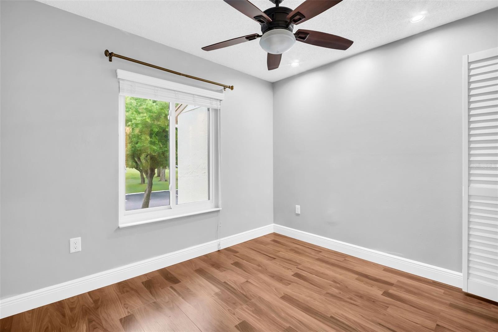 PINE RIDGE AT LAKE TARPON VILLAGE - Residential