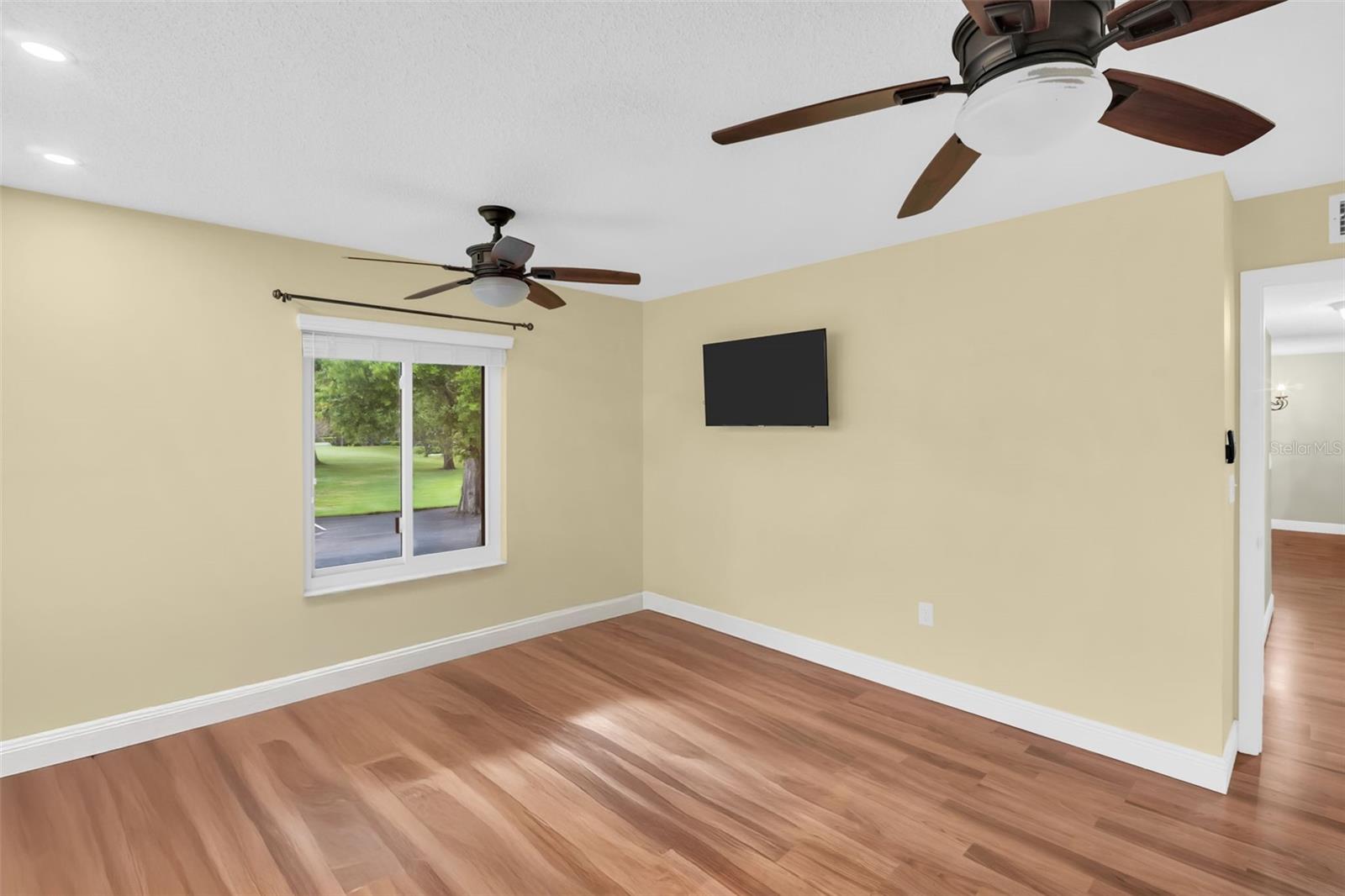 PINE RIDGE AT LAKE TARPON VILLAGE - Residential