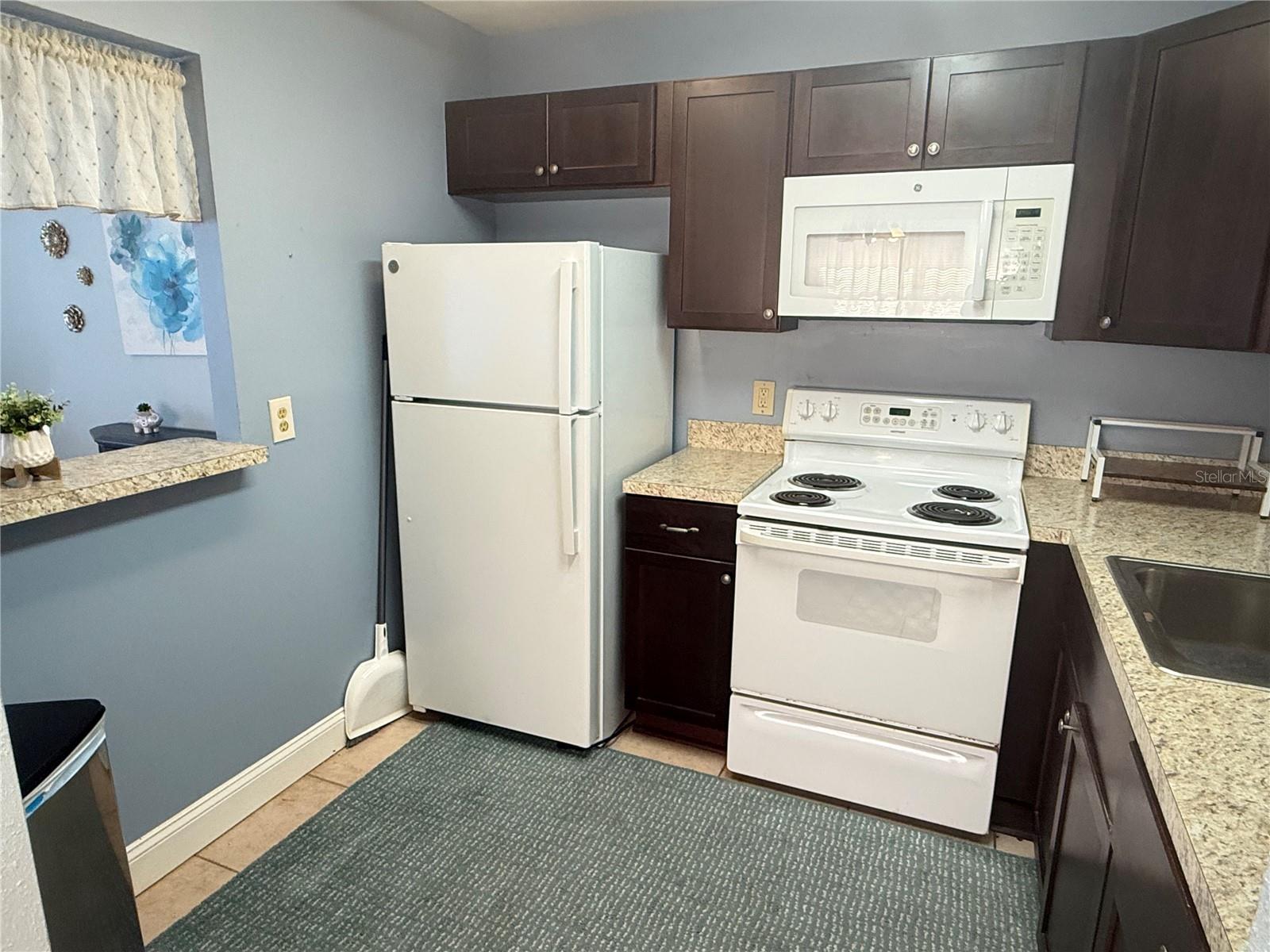 BEDFORD H CONDO - Residential Lease