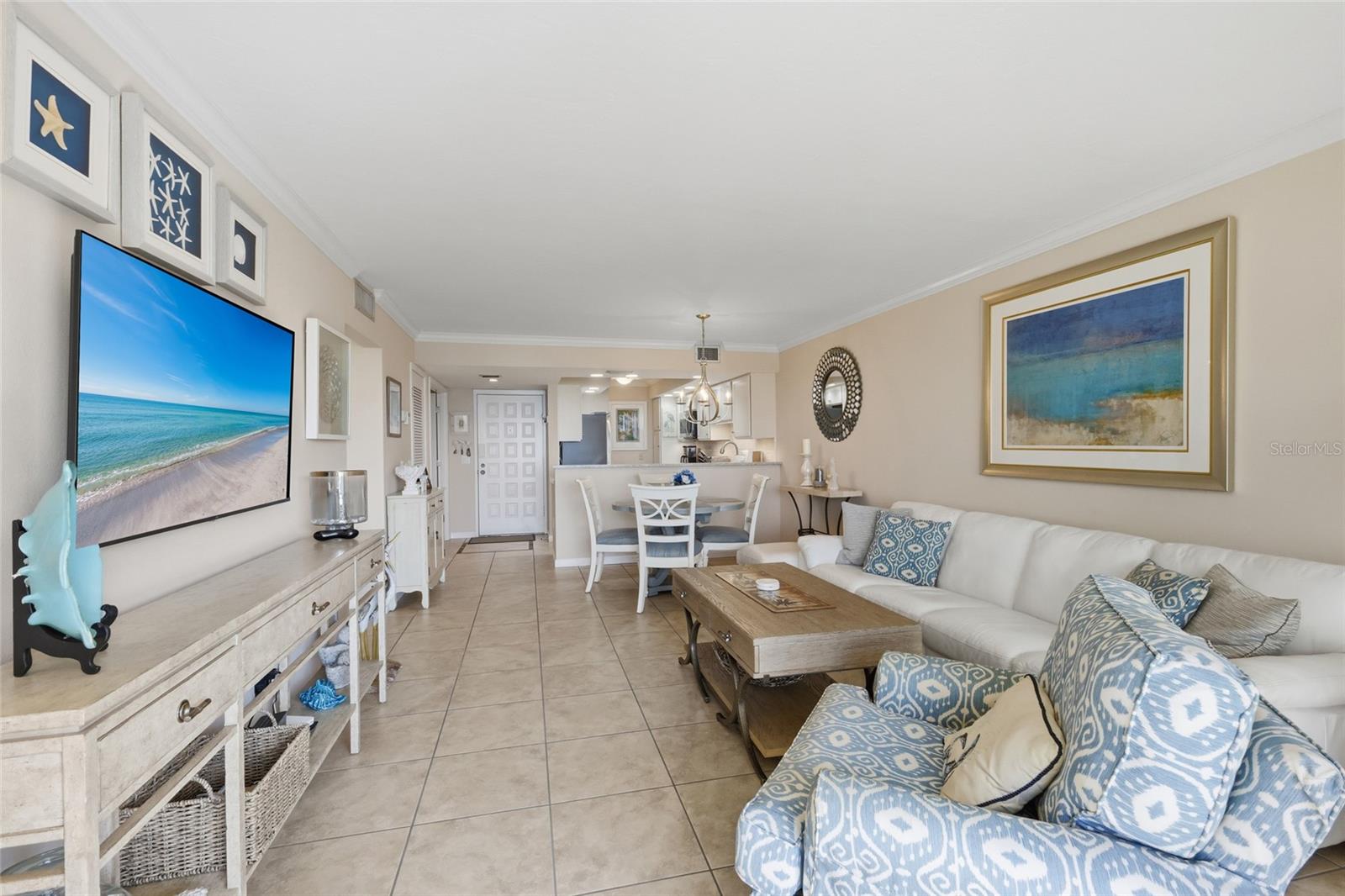 SEAPLACE III - Residential