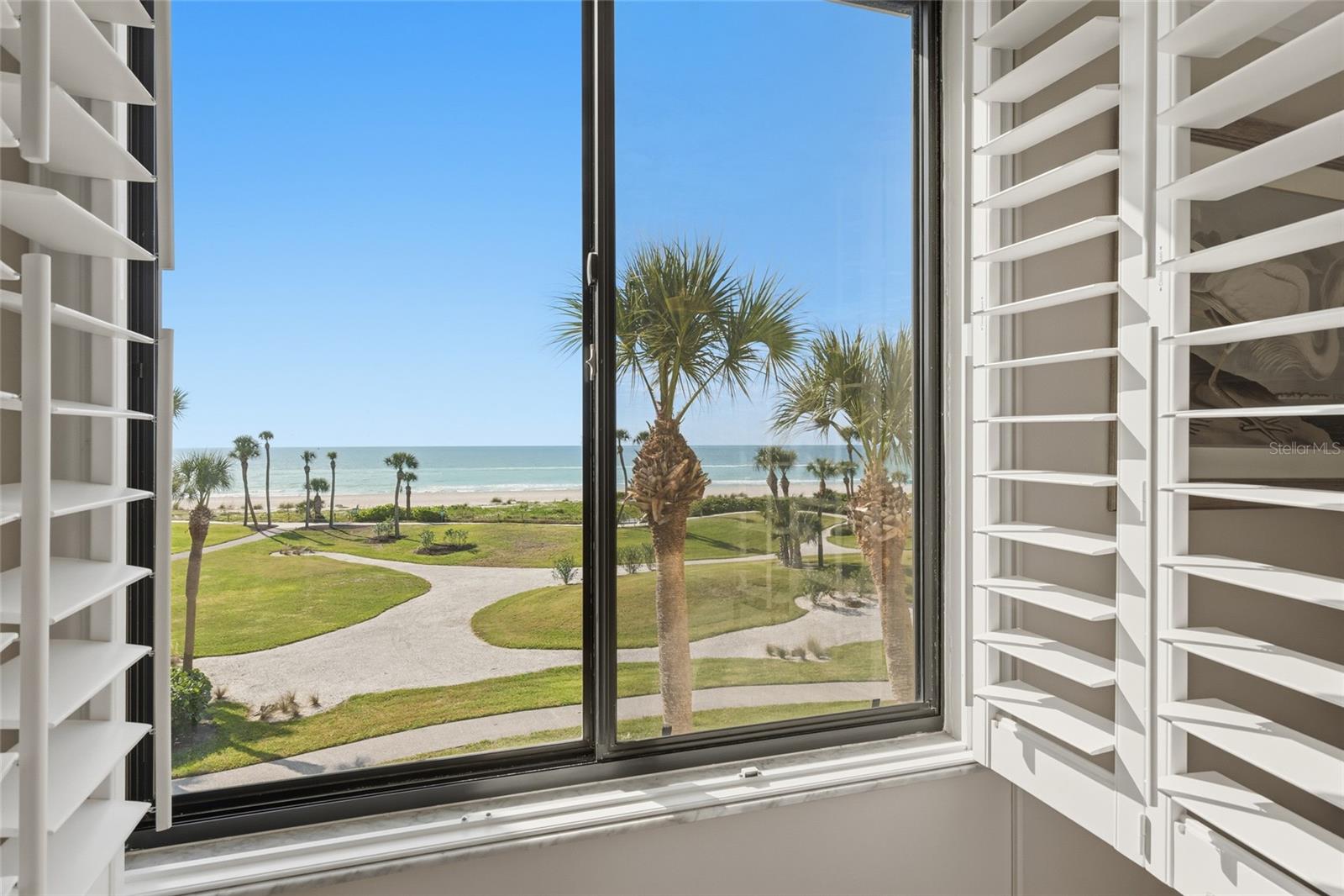 SEAPLACE III - Residential