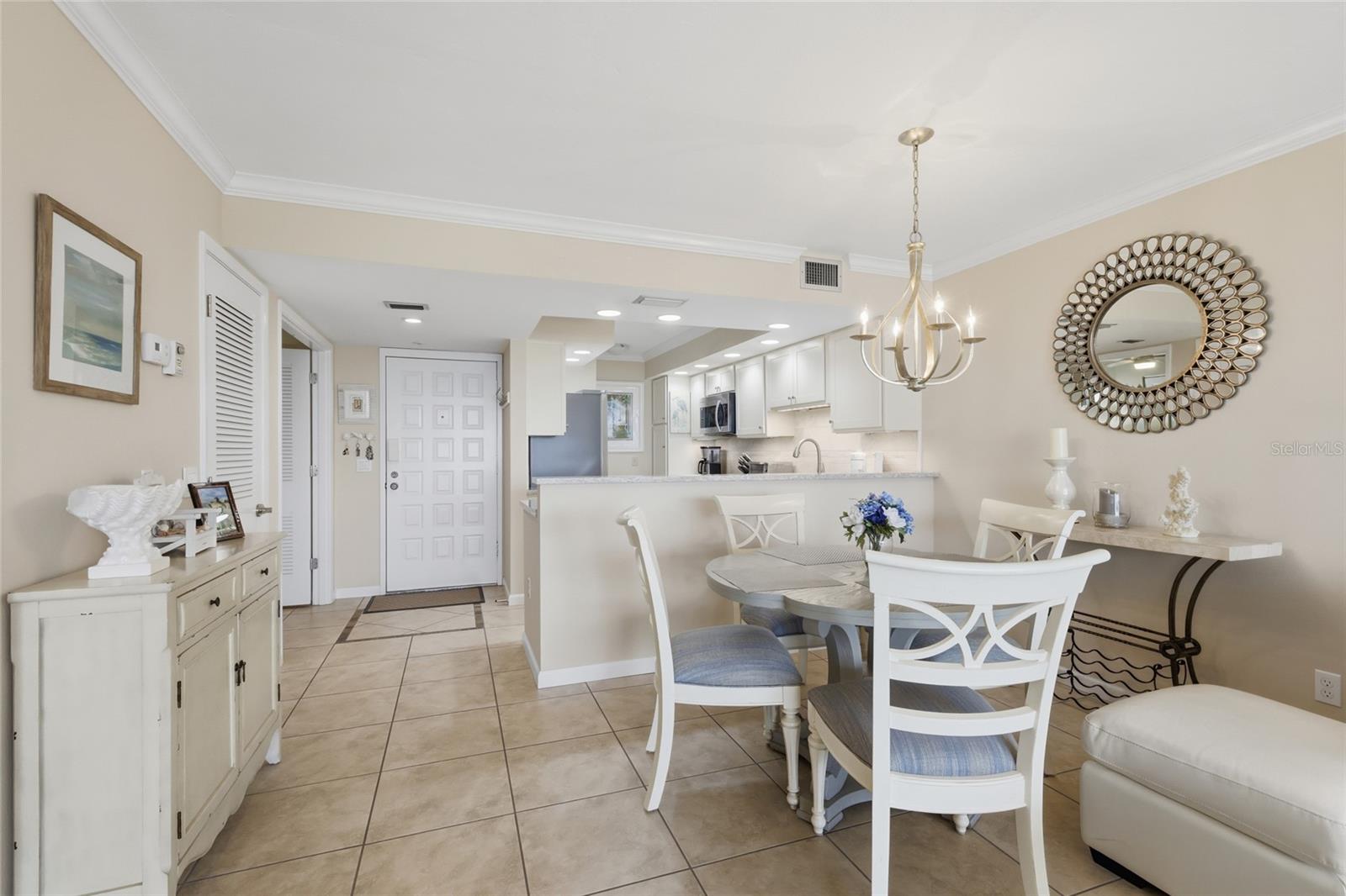 SEAPLACE III - Residential