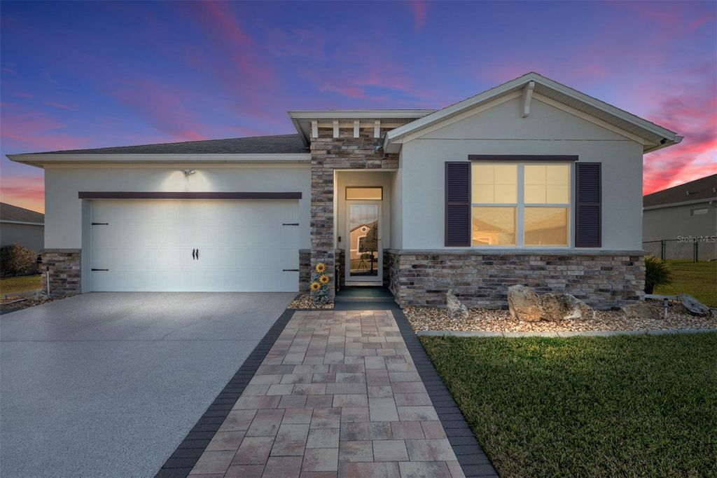 Photo of 9110 SW 62nd Terrace Road, Ocala, FL 34476 (MLS # OM716237)