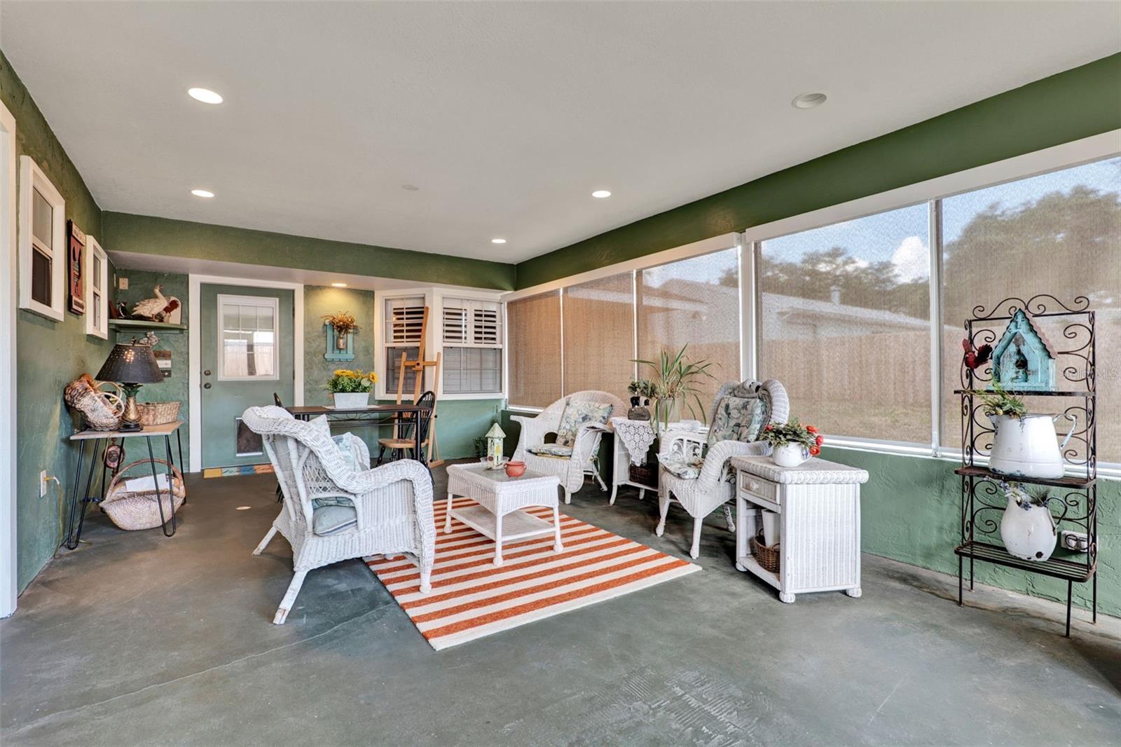 FRUITLAND PARK BANZHAFS HOMESITES - Residential