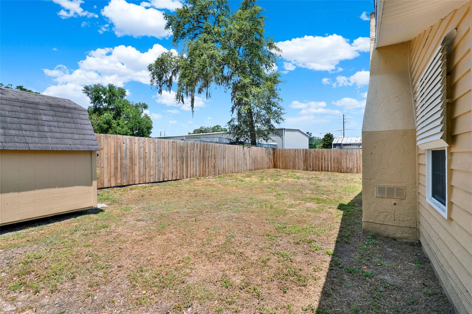 FRUITLAND PARK BANZHAFS HOMESITES - Residential