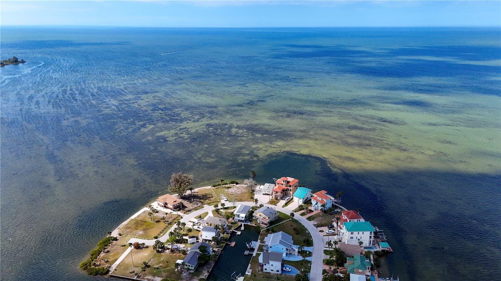 DRIFTWOOD ISLES - Residential