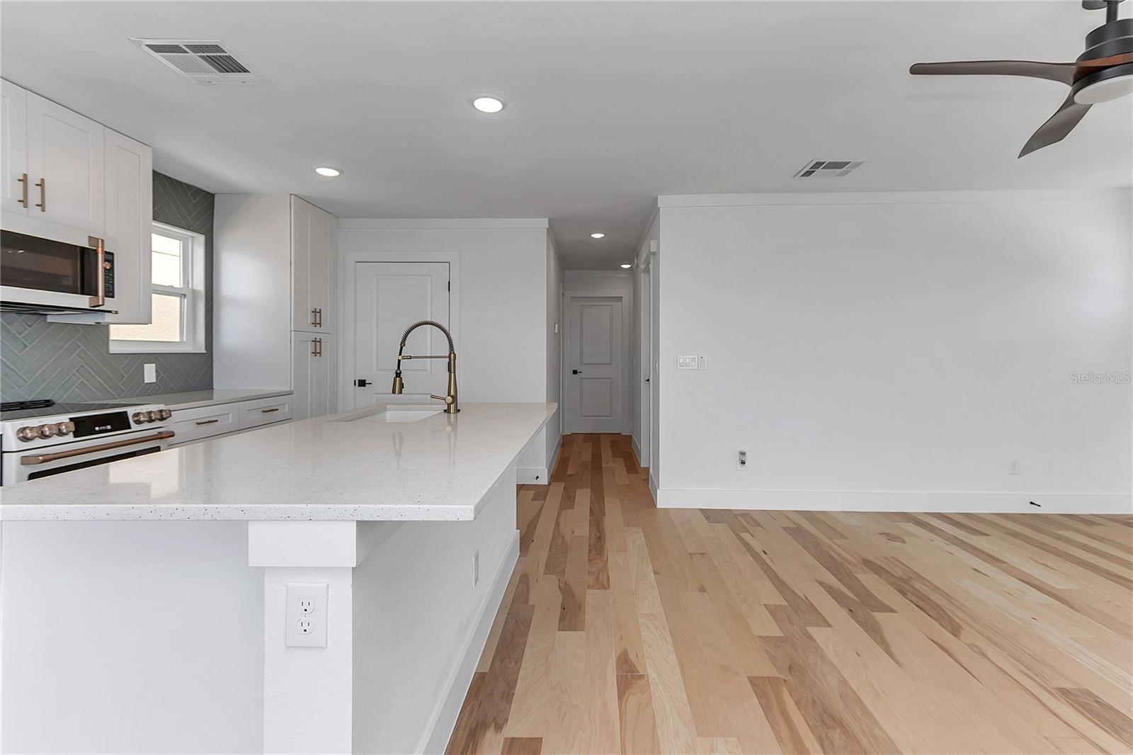 DRIFTWOOD ISLES - Residential