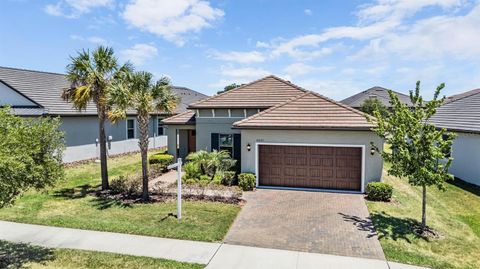 Photo of 31427 Cannon Rush Drive, San Antonio, FL 33576 (MLS # TB8505404)