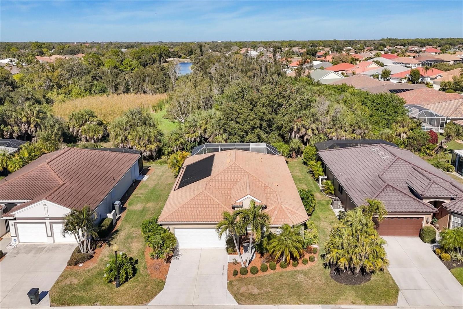 407 PINEWOOD LAKE DRIVE