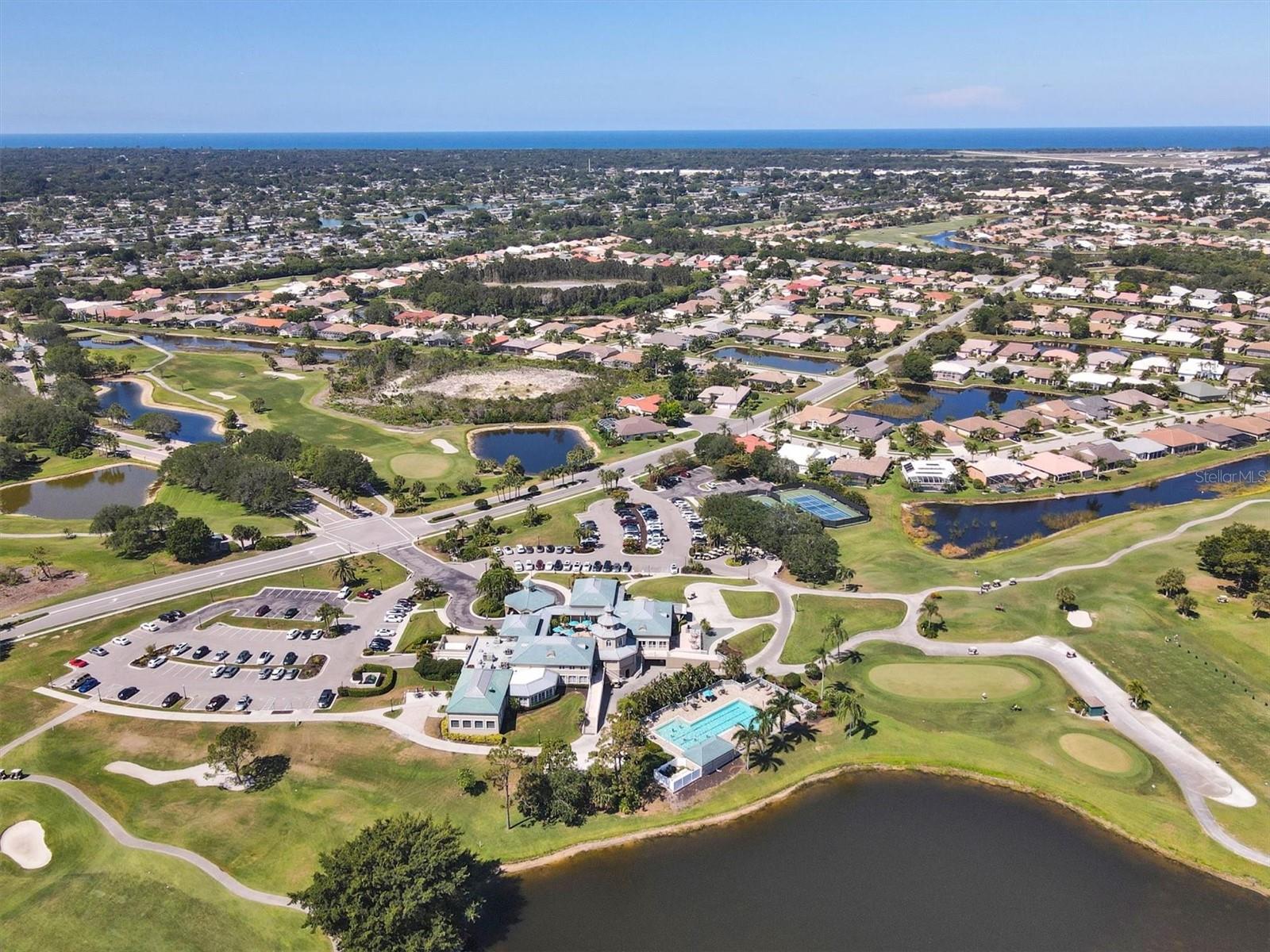 PELICAN POINTE GOLF & COUNTRY CLUB - Residential