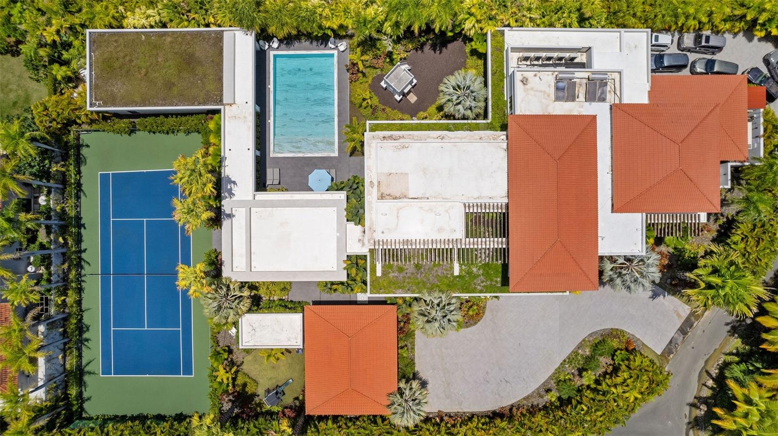 DORADO BEACH EAST - Residential