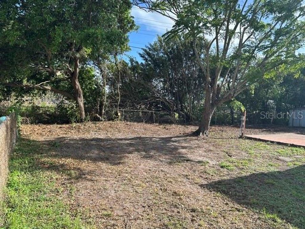 Photo of 3707 Schwalbe Drive, Sarasota, FL 34235 (MLS # A4688757)