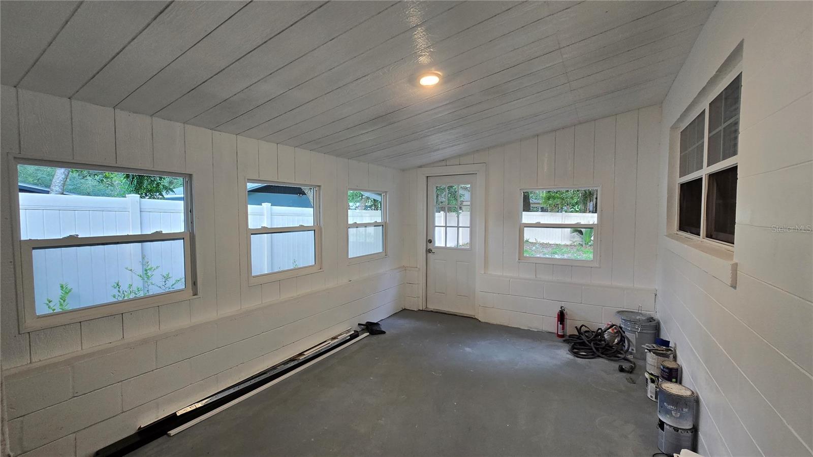 DALEYS UNIT 01 - Residential