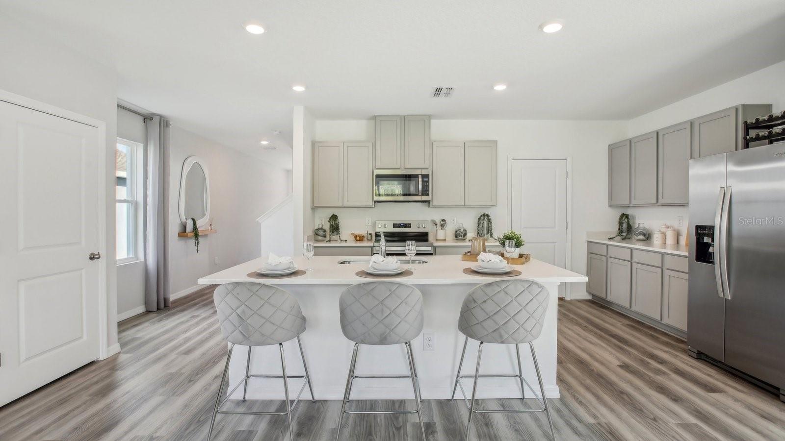 SUMMIT VIEW - Residential