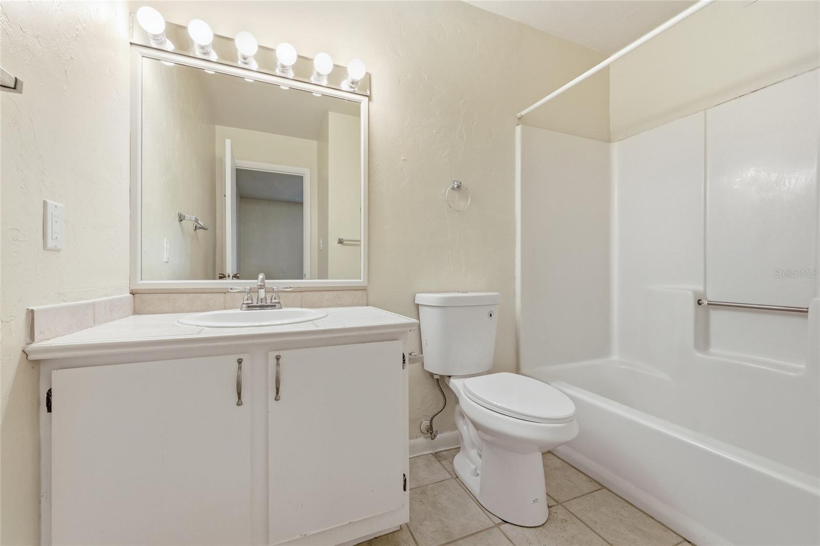 TREEHOUSE VILLAGE - Residential