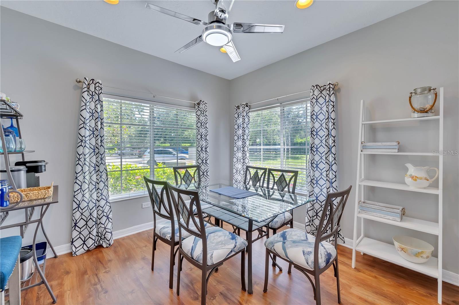 TOWNHOMES AT LIGHTHOUSE COVE II CONDO - Residential Lease