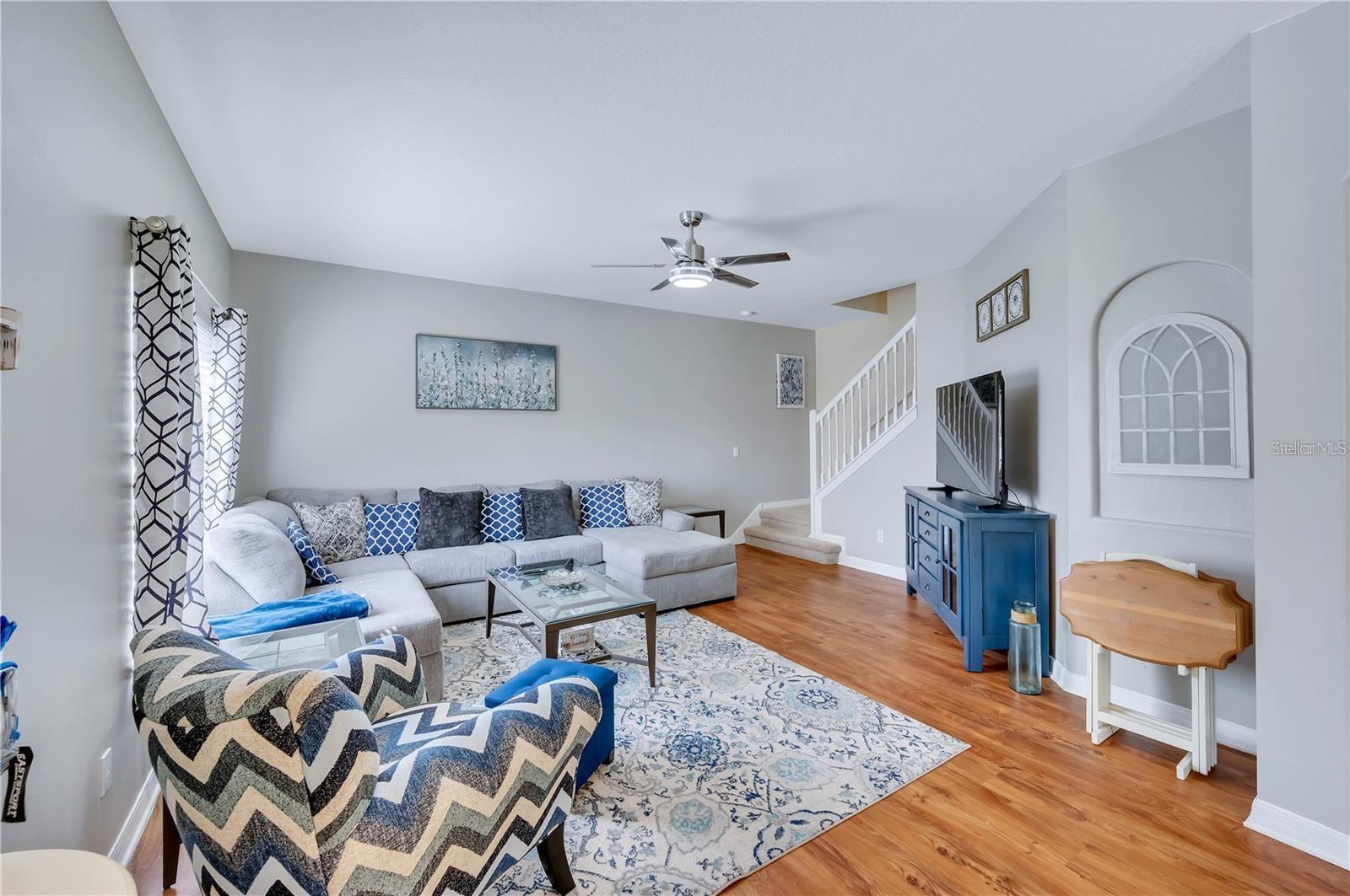 TOWNHOMES AT LIGHTHOUSE COVE II CONDO - Residential Lease