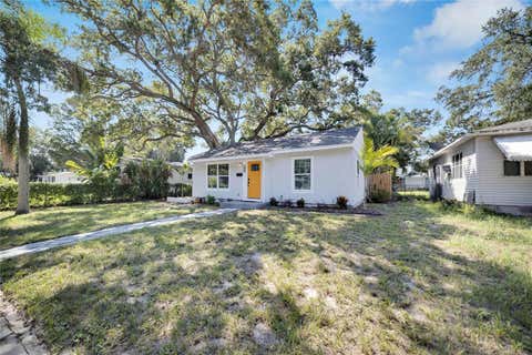 Featured picture for the property U8217852