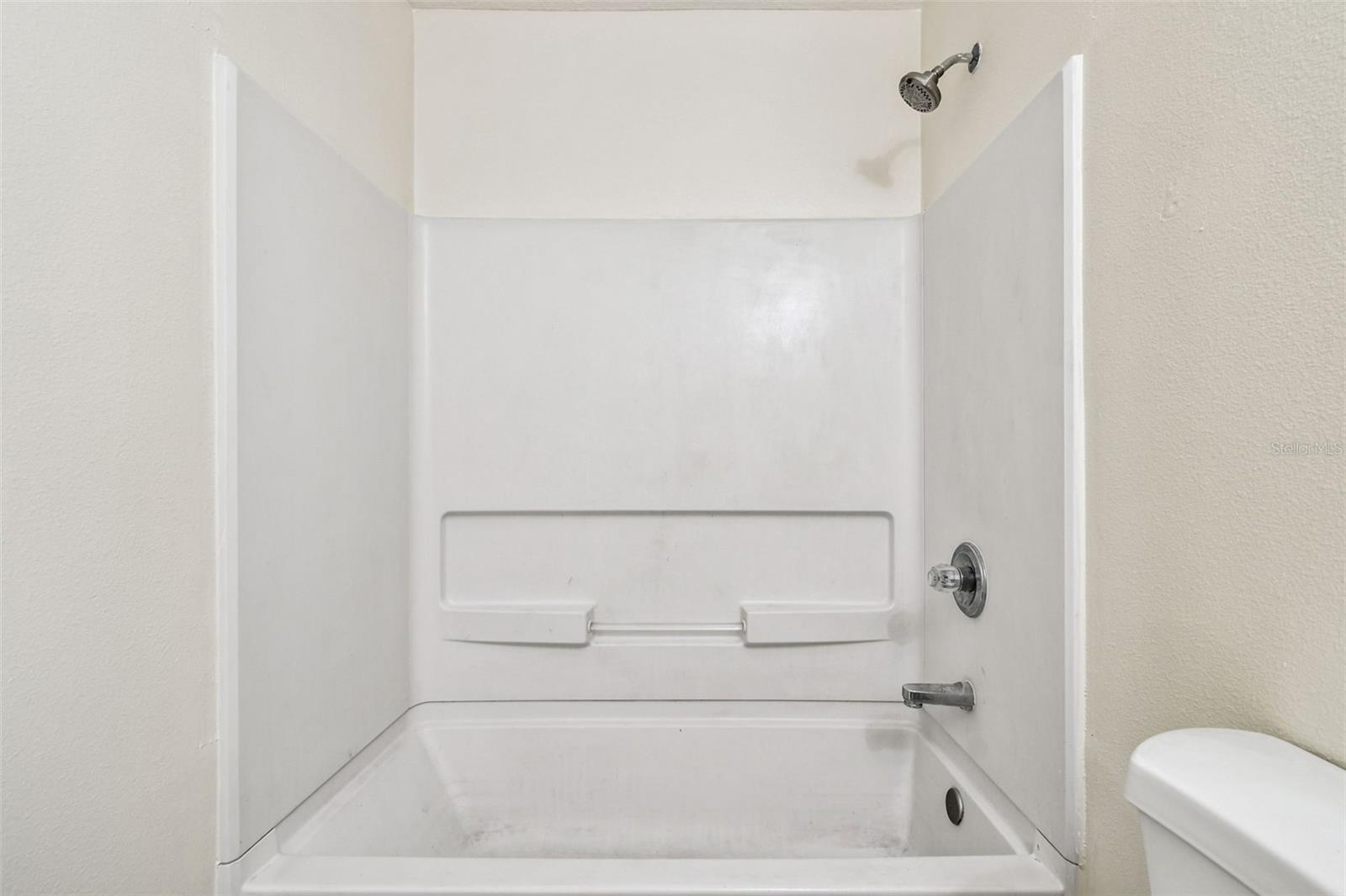 SUNSET POINTE TWNHMS - Residential