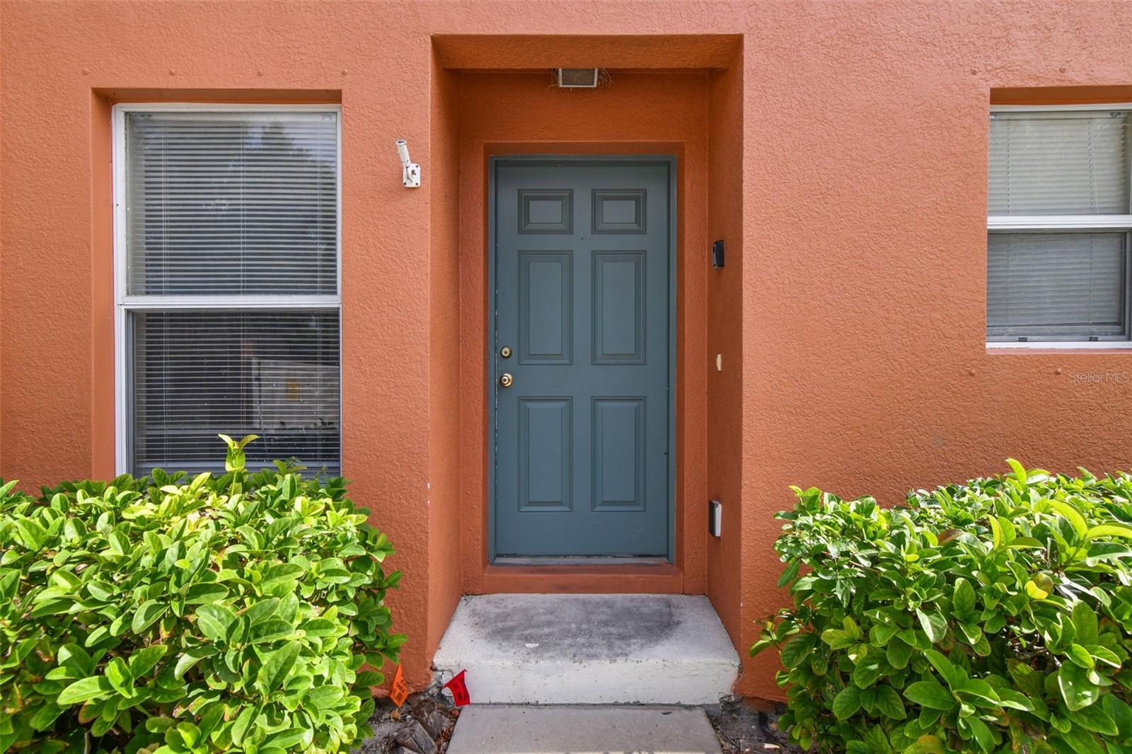 SUNSET POINTE TWNHMS - Residential