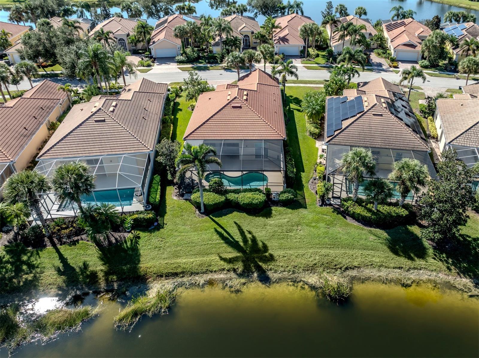 ISLANDWALK AT WEST VILLAGES PH 01B - Residential