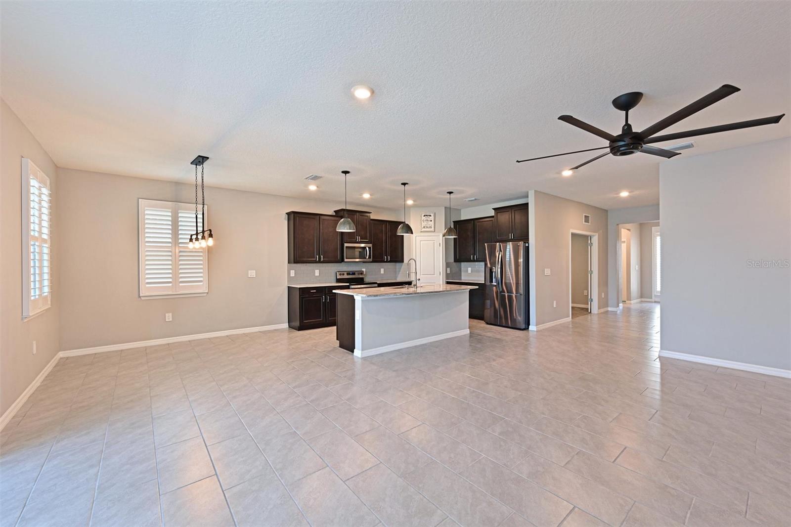 PROMENADE ESTATES PH I - Residential