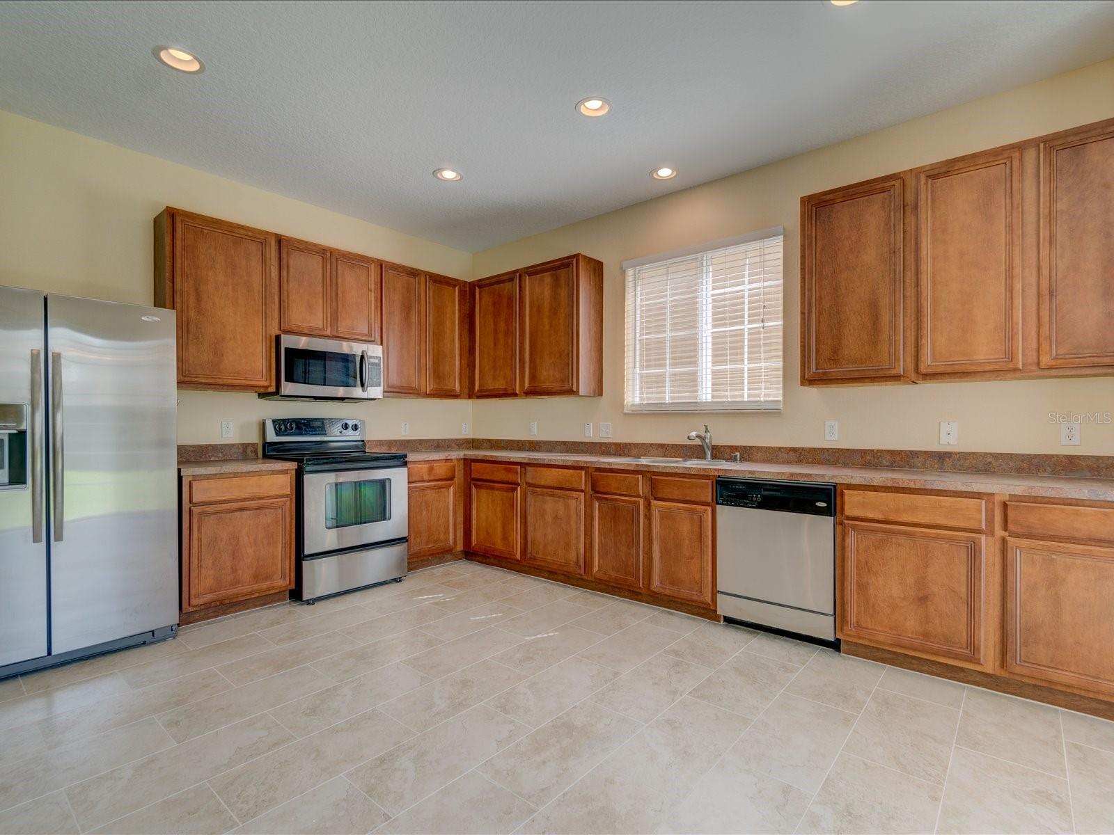 BALLANTRAE VILLAGES 3A & 3B - Residential Lease