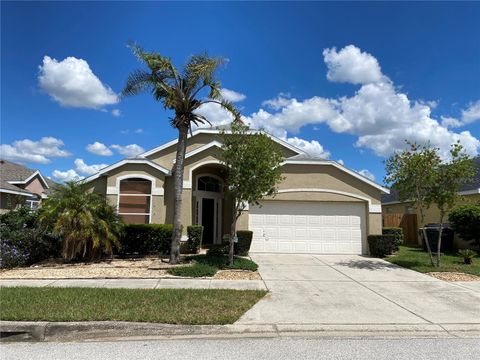 Photo of 635 Rochester Loop, Davenport, FL 33897 (MLS # O6349912) Photo of 635 Rochester Loop, Davenport, FL 33897 (MLS # O6349912)