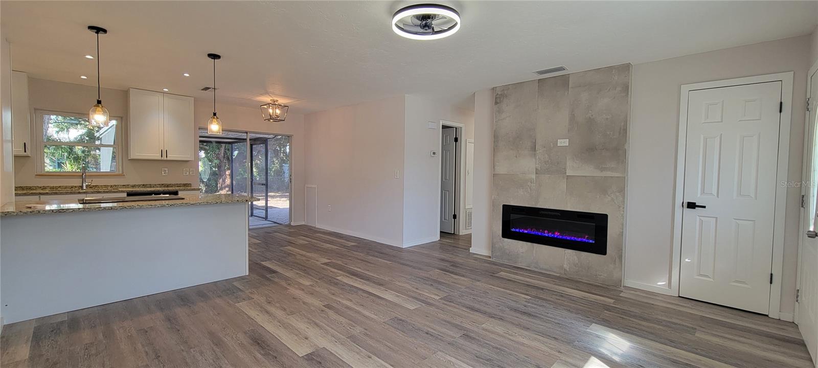 SARASOTA SPGS - Residential