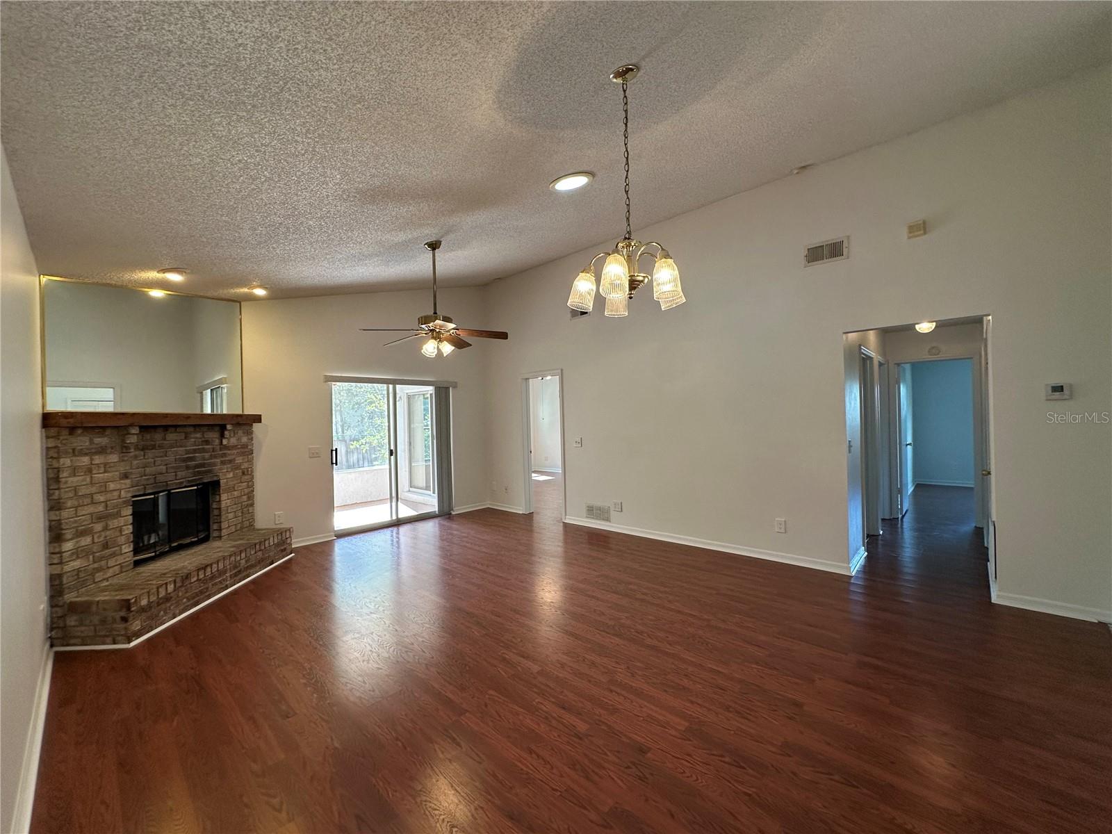 WEST ALTAMONTE HEIGHTS SEC 1 - Residential