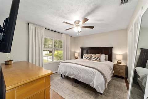 Tiny photo for 2450 SE 40th Street Road, Ocala, FL 34480 (MLS # O6430094)