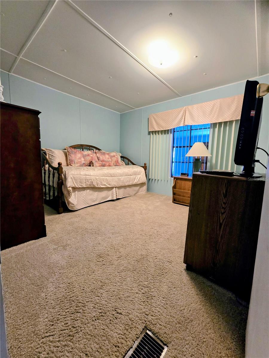 COUNTRY AIRE VILLAGE - Residential