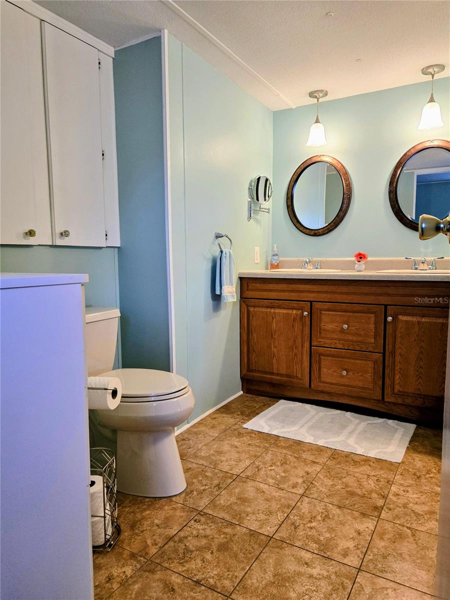 COUNTRY AIRE VILLAGE - Residential