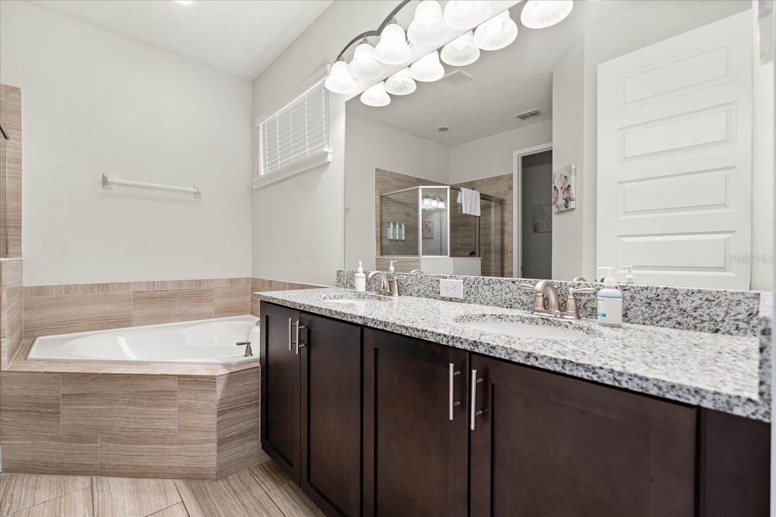 REUNION WEST VILLAGE 03A - Residential